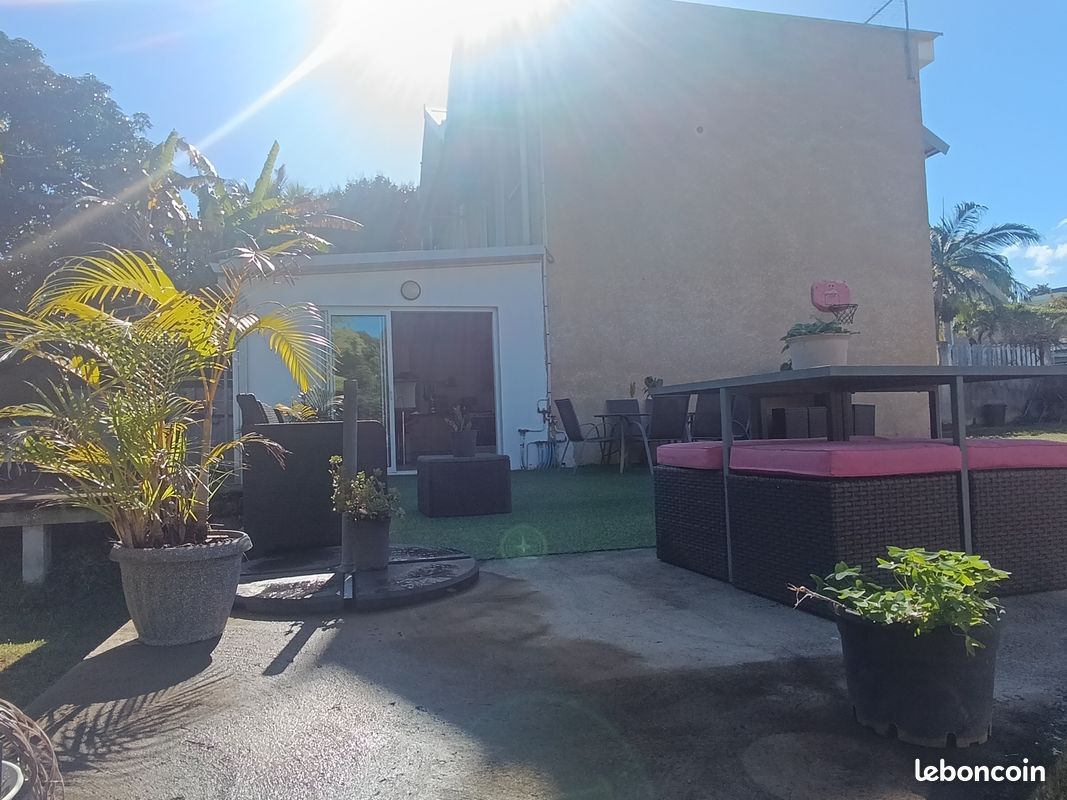 Maison 3 pièces 102 m² · à Saint-Pierre · 102 m² · 285 000 €