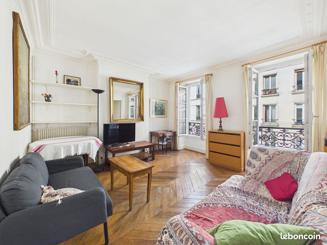 Appartement 3 pièces 44 m² · à Paris · 44 m² · 580 000 €