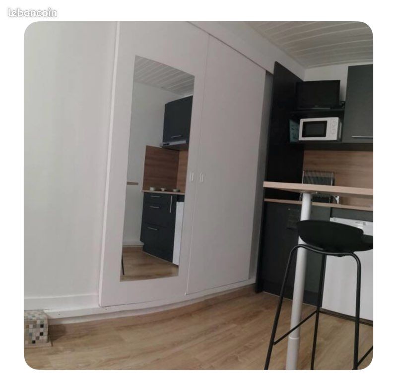 Appartement 1 pièce 14 m² · à Saint-Gilles-Croix-de-Vie · 14 m² · 560 €/mois