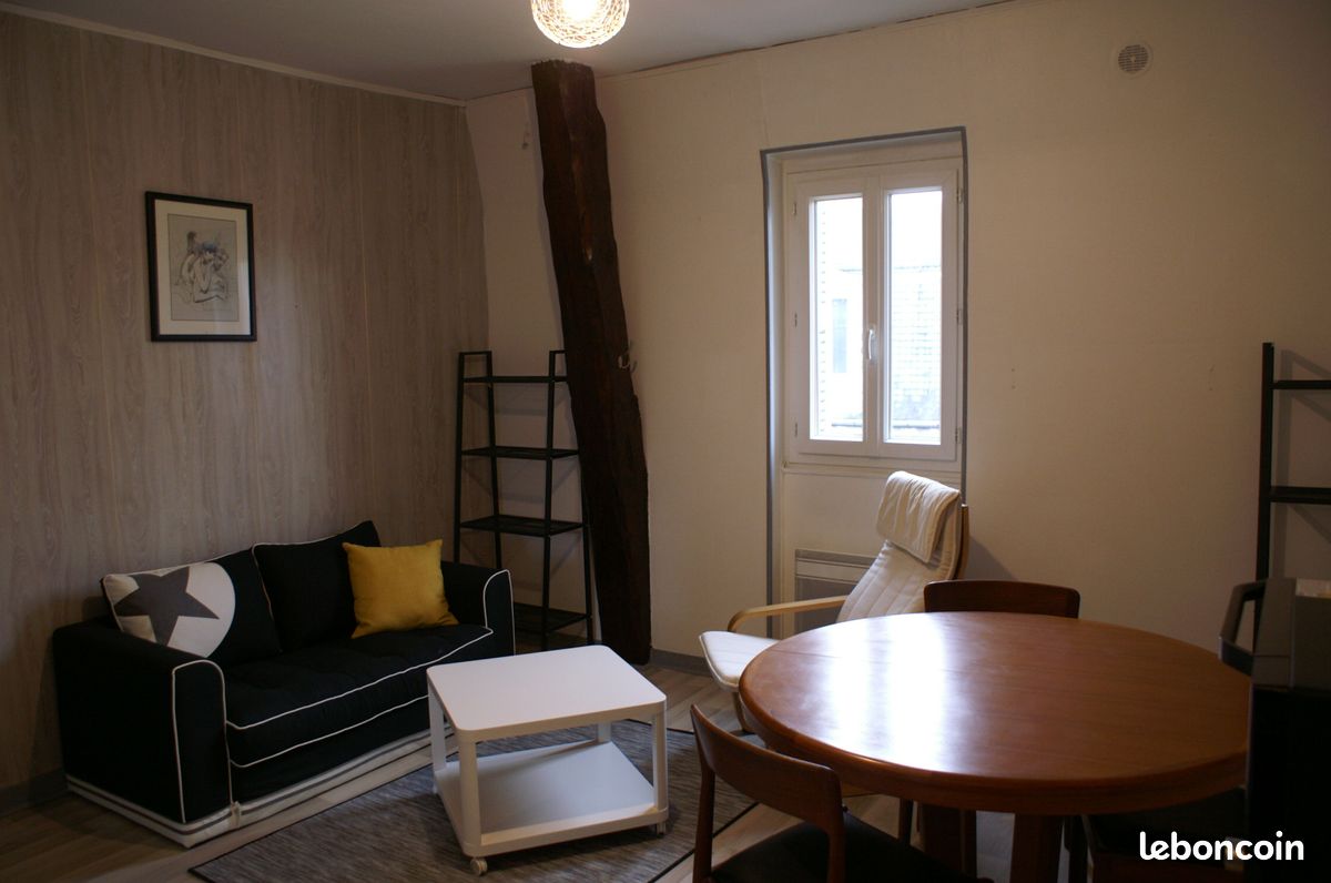 Appartement 2 pièces 28 m² · à Poitiers · 28 m² · 480 €/mois