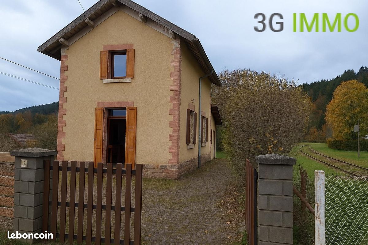 Maison 3 pièces 61 m² · à Saint-Sauveur-la-Sagne · 61 m² · 74 000 €