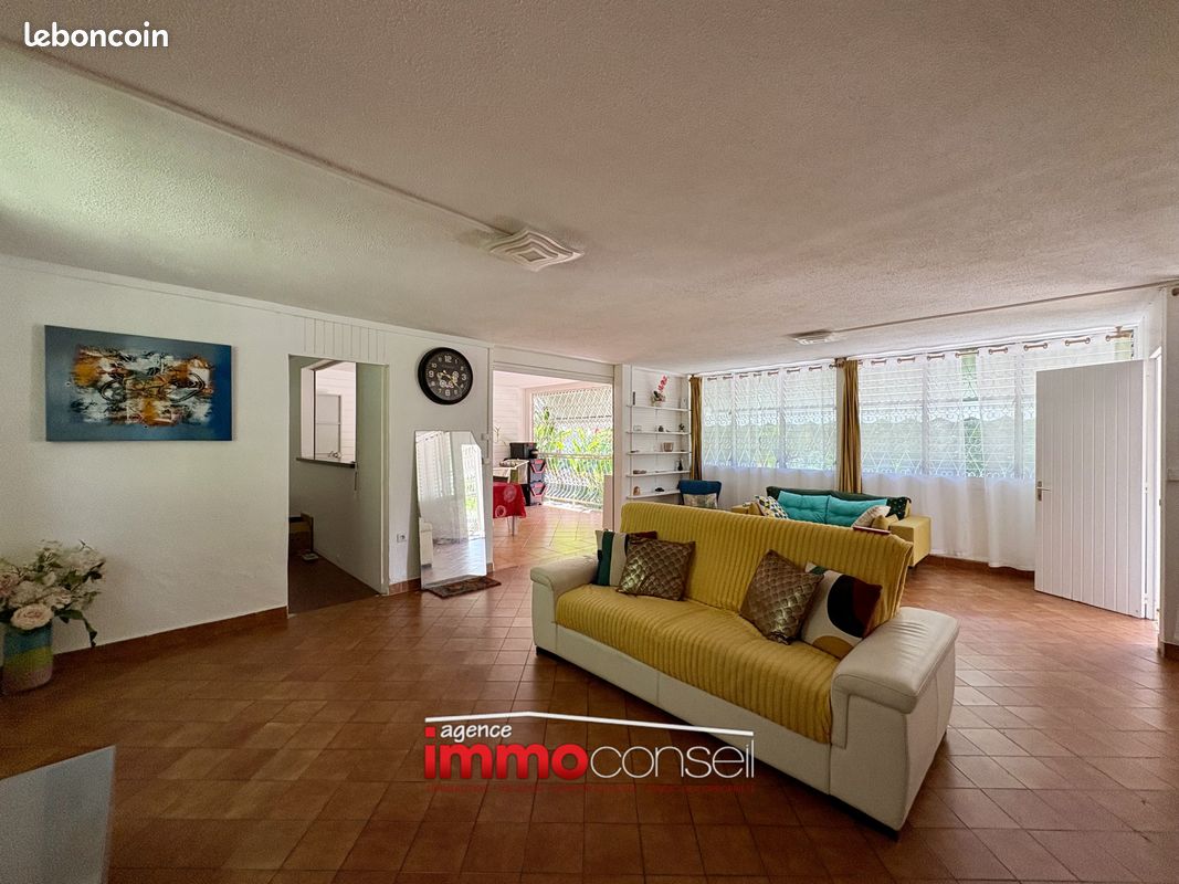 Maison 3 pièces 96 m² · à Petit-Bourg · 96 m² · 329 000 €