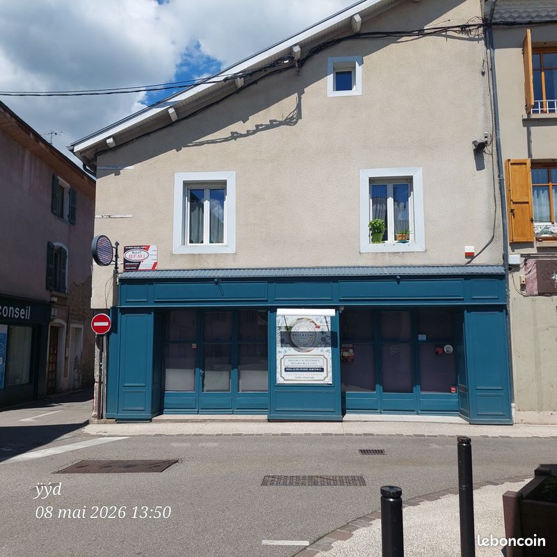 Local commercial 2 pièces 99 m² · à Le Grand-Lemps · 99 m² · 153 800 €