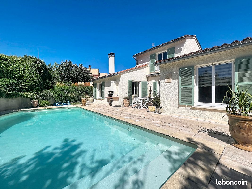 Maison 6 pièces 121 m² · à Auzielle · 121 m² · 397 000 €