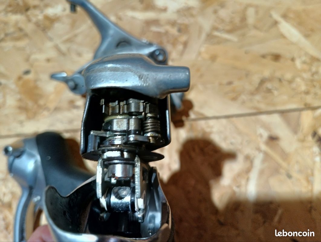 Lot De 3 Leviers Shimano RSX 7 Vitesses ST-A410, Pour Pièces, Non Fonctionnels