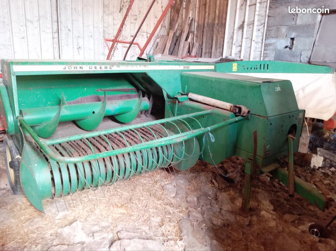 Presse moyenne densités john deere 332 (image 1)