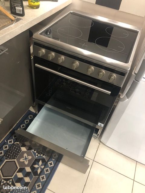 Cuisinière éléctrique à induction (image 4)