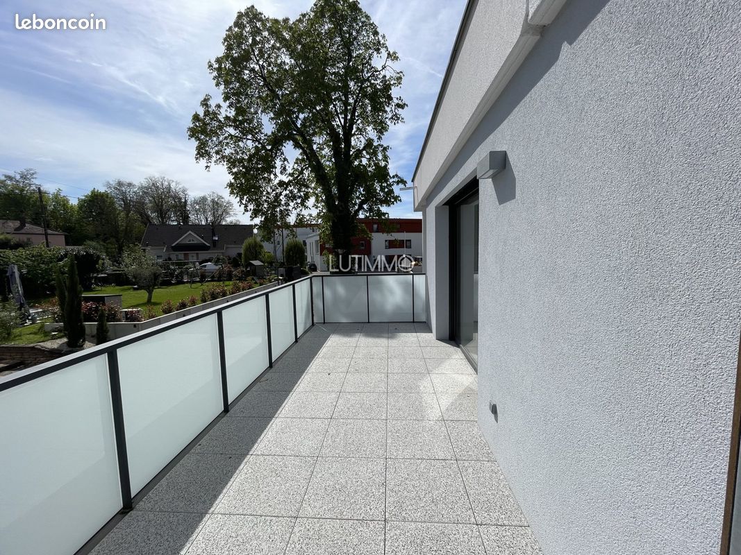 Appartement 2 pièces 52 m² · à Riedisheim · 52 m² · 900 €