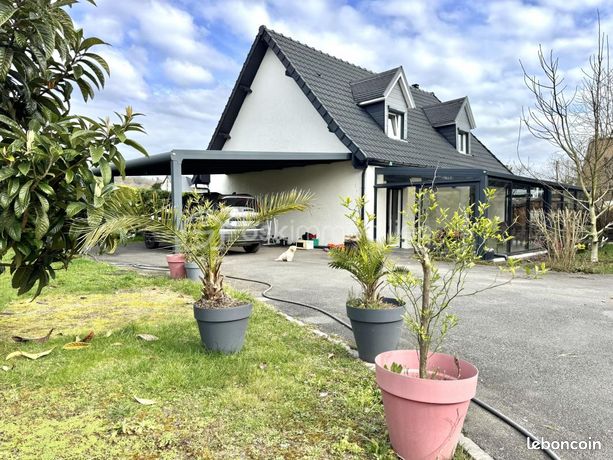 Pavillon 9 pièces 126 m²