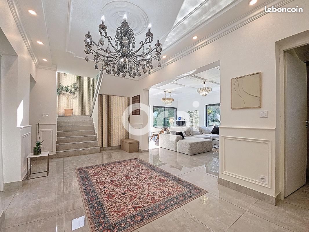 Maison 7 pièces 210 m² · à Boissise-la-Bertrand · 210 m² · 678 200 €
