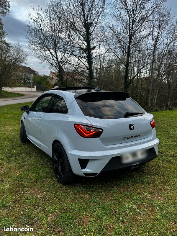 Seat Ibiza Cupra 1.4 TSI 180 DSG7 – Toit Pano – 144 000 km (image 2)