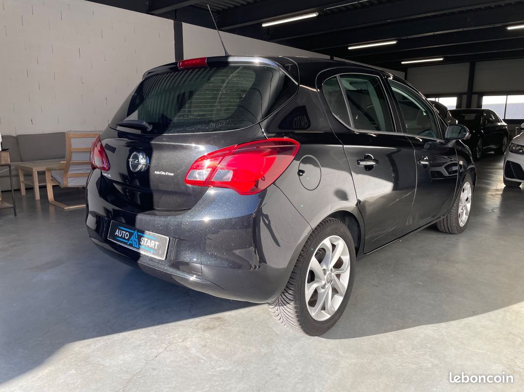 Opel CORSA E Edition 90Cv/2EME MAIN/APPLE CARPLAY/SIEGES CHAUFFANTS/VOLANT CHAUFFANT (image 3)