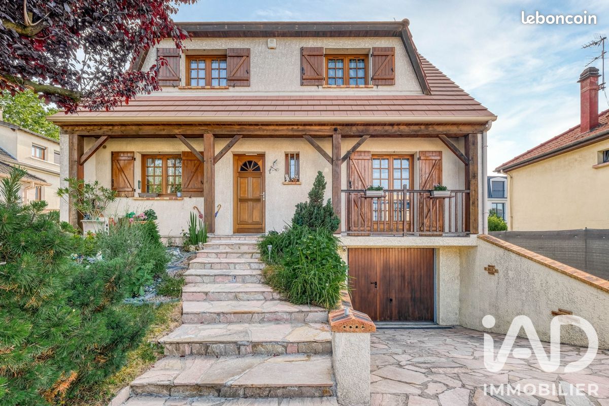 Maison 6 pièces 113 m² · à Vaujours · 113 m² · 369 000 €