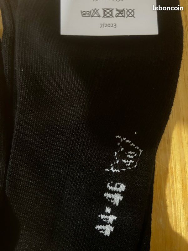 Chaussettes neuves noires 44/46 (2 paires) (image 2)