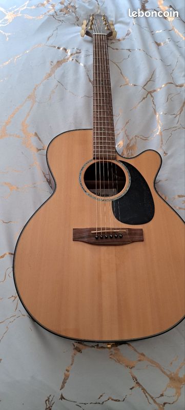 Guitare takamine (image 2)