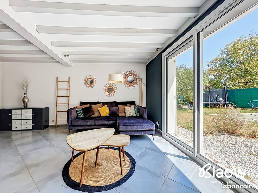 Maison 6 pièces 147 m² · à Chassieu · 147 m² · 520 000 €