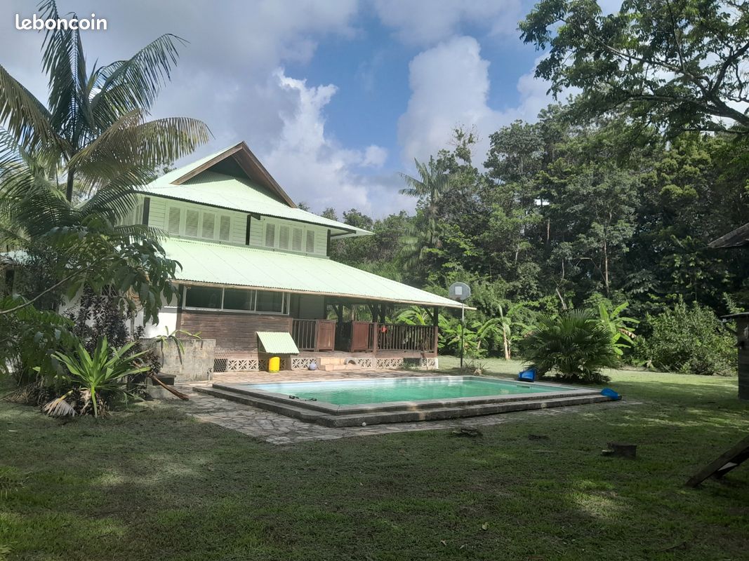 Maison 6 pièces 172 m² · à Macouria · 172 m² · 400 000 €