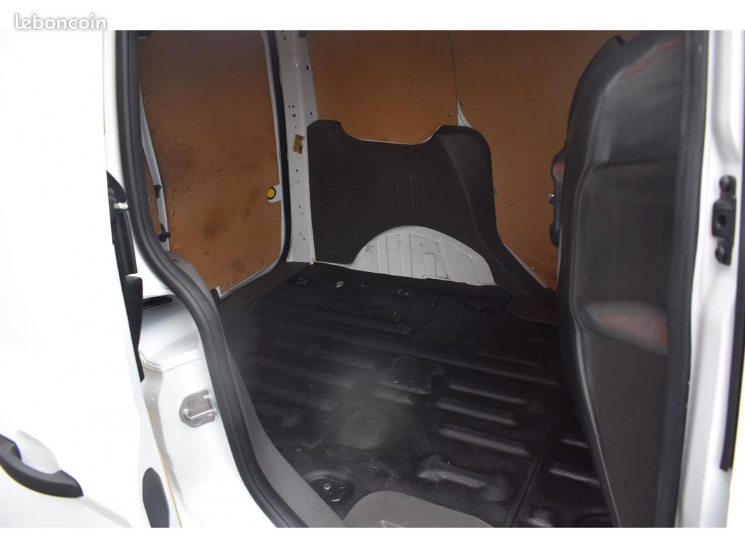 Ford transit connect fgn l1 1.5 ecoblue 100 s&s trend business nav (image 5)