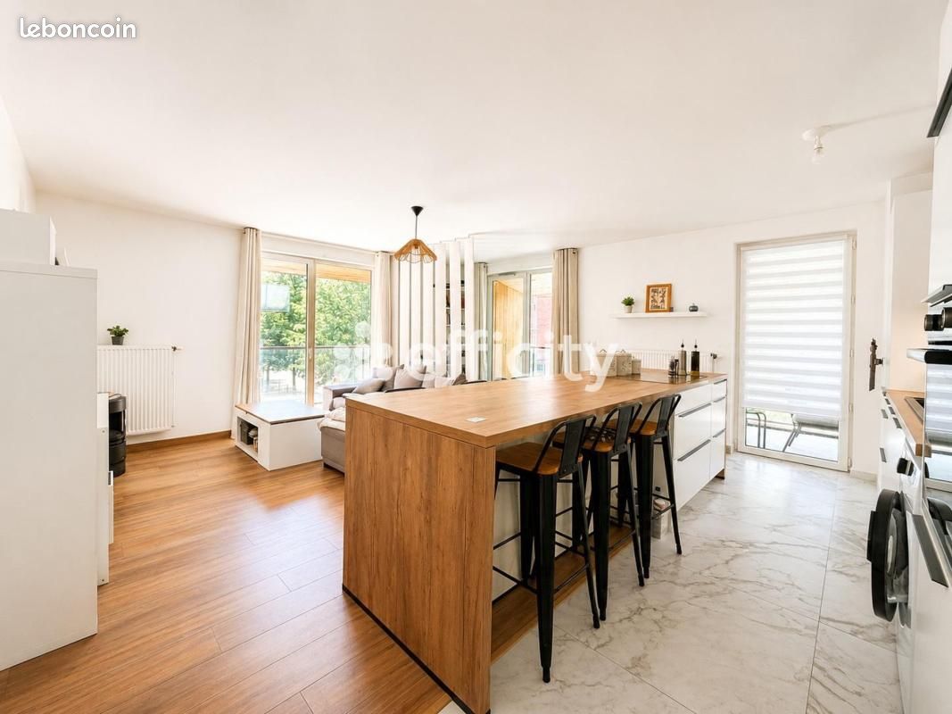 Appartement 4 pièces 82 m² · à Lille · 82 m² · 250 000 €