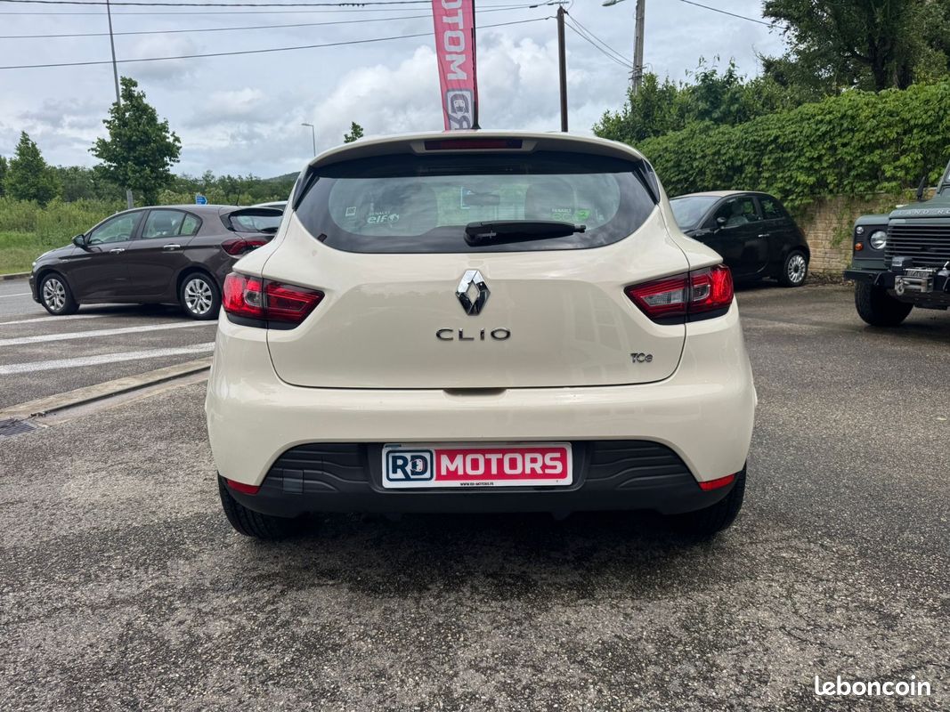 RENAULT CLIO IV dCi 90 eco2 - VÉHICULE CONTROLÉ/GARANTI (image 4)