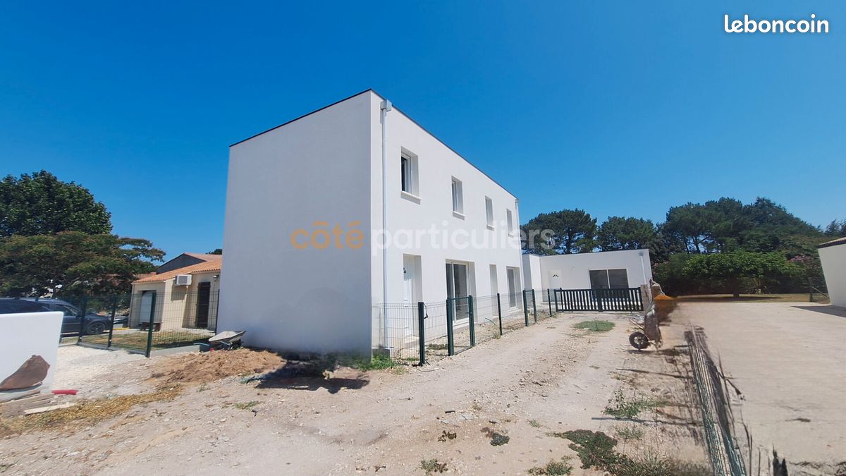 Immeuble 6 pièces 106 m² · à Étaules · 106 m² · 158 250 €