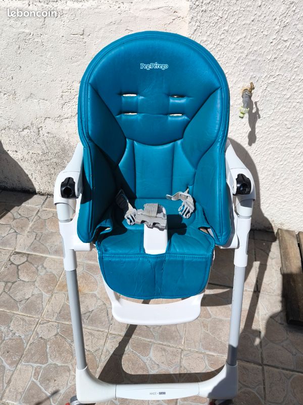 Chaise haute (image 1)