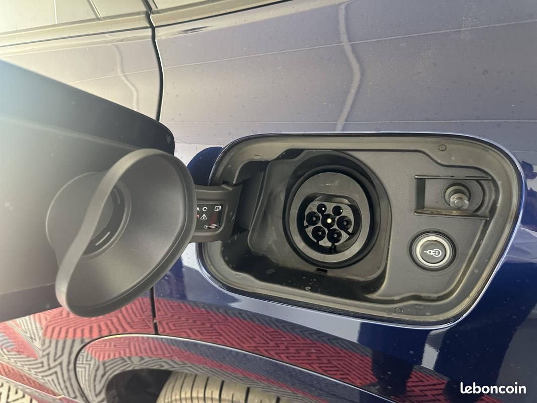 Audi Q5 Sportback e-hybrid 299 ch S tronic 7 Quattro S line (image 16)