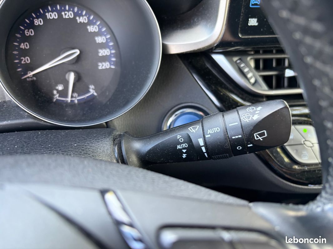 Toyota c-hr 1.8 140h full-hybrid 0.85kwh collection / camera recul (image 28)
