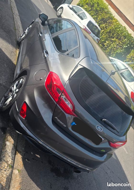 Ford fiesta st line (image 1)