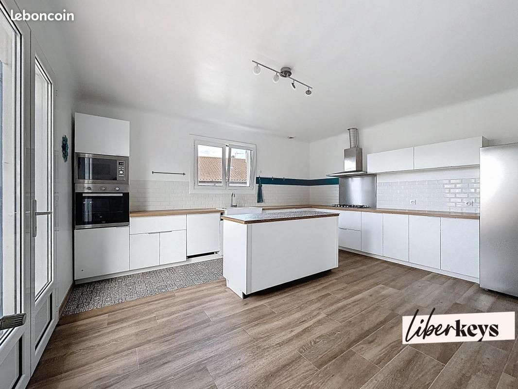 Appartement 7 pièces 176 m² · à Ciboure · 176 m² · 561 900 €