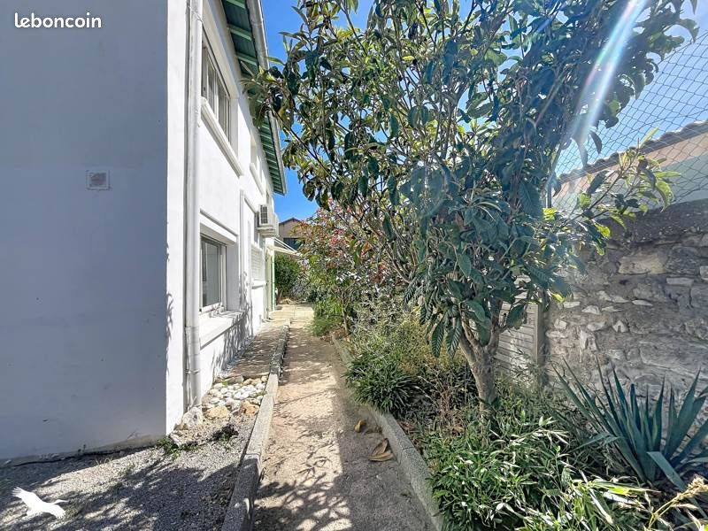 Maison 6 pièces 130 m² · à Frontignan · 130 m² · 369 600 €