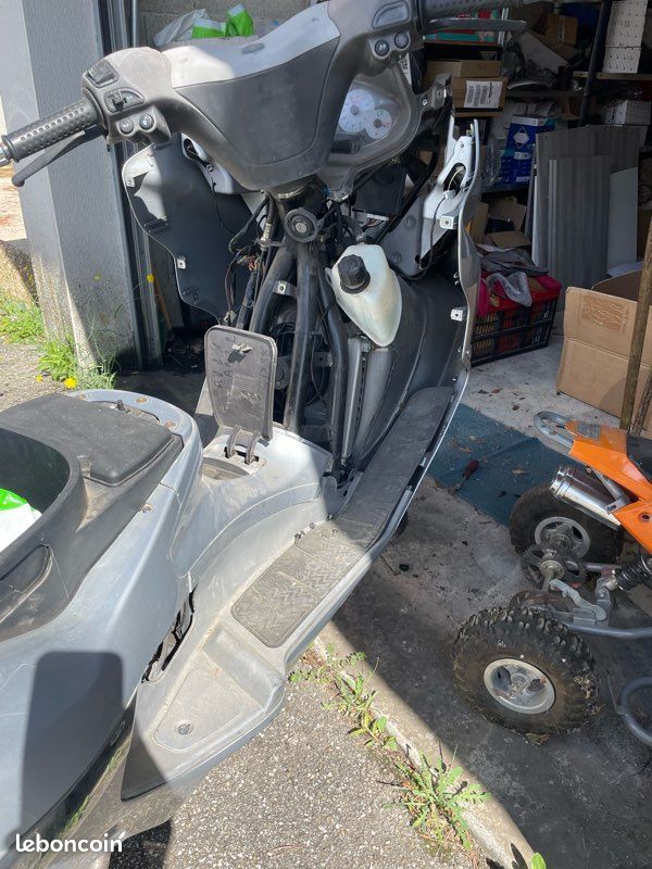 Pièces Piaggio X8 (image 3)