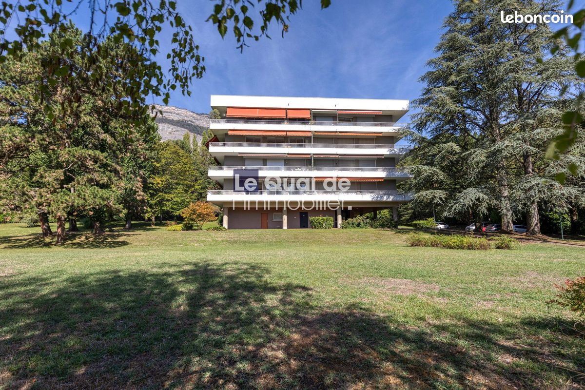 Appartement 4 pièces 138 m² · à Meylan · 138 m² · 495 000 €