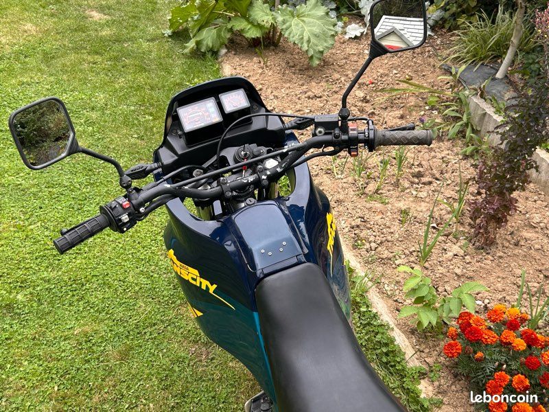 Honda 125 nx transcity (image 6)
