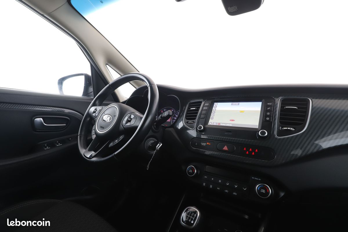 Kia Carens 1.7 CRDi ISG Active 7PL 141 ch (image 7)