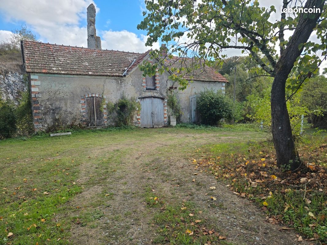 Maison 9 pièces 260 m² · à Rochefort-sur-Loire · 260 m² · 300 000 €