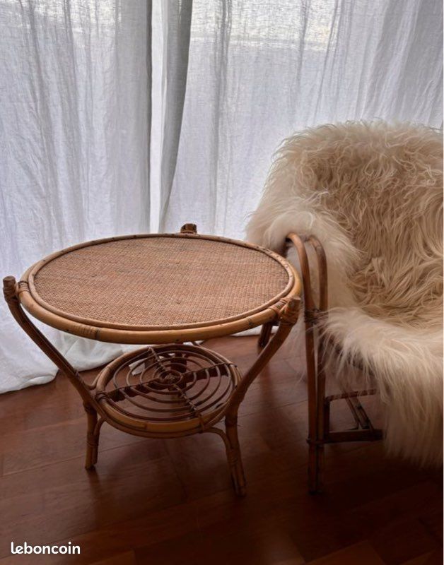Table basse en rotin naturel ajourée rectangulaire 80x53 cm