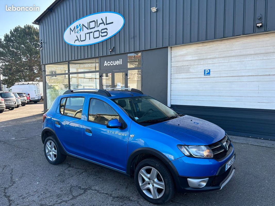 Dacia sandero stepway tce 90cv gps clim 128000 kms ct ok garantie 12 mois (image 1)