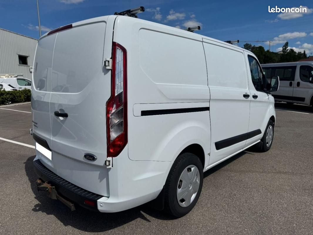 Ford Transit Custom FOURGON 320 l1h1 2.0 TDCi 130 Trend (image 2)