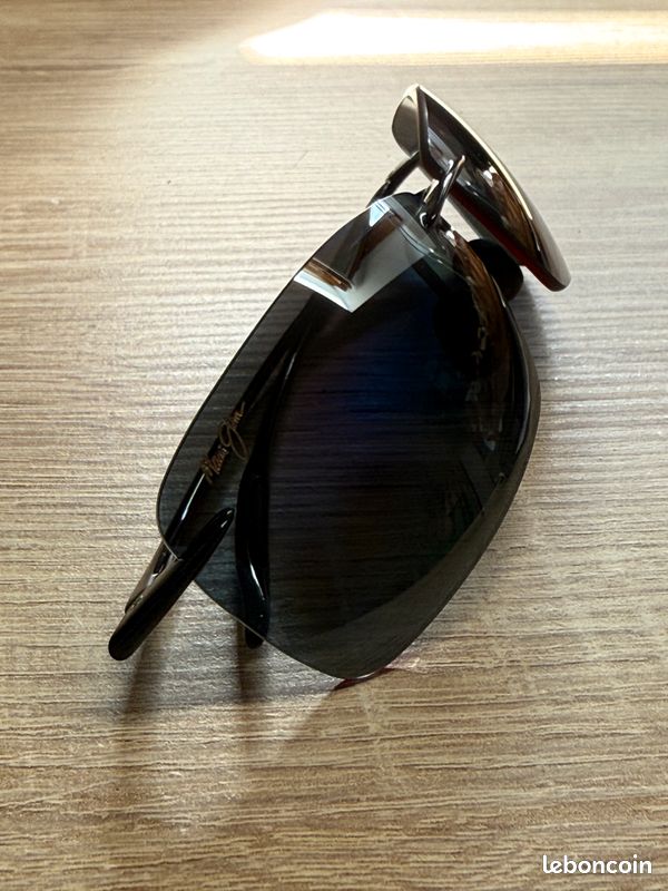 Lunettes de soleil (Sonnenbrille) MAUI JIM, Modèle (Modell) 423-02 (image 8)