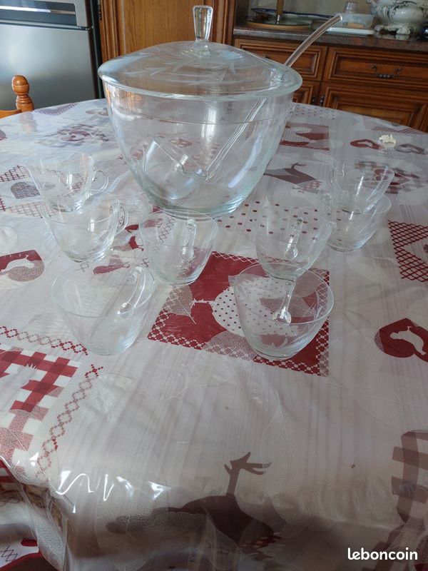 Service sangria punch (image 1)