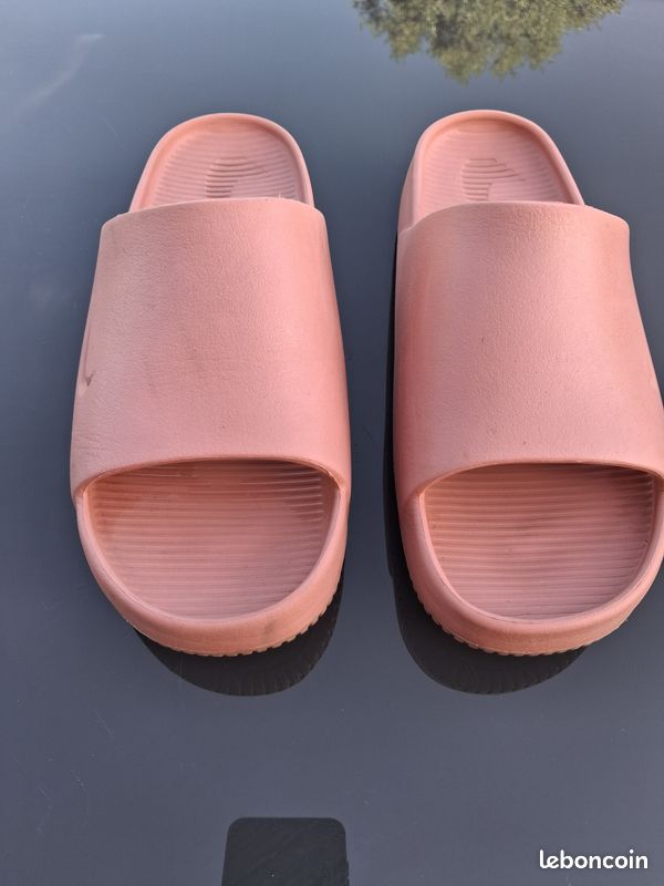 Claquette nike calm (image 1)