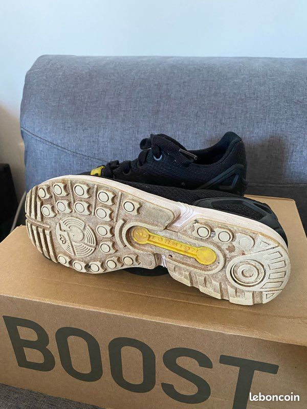 Paire de baskets 👟 ADIDAS modèle ZX FLUX TORSION noires & Blanches SANS BOÎTE T36,5 MIXTE TBÉ (image 4)