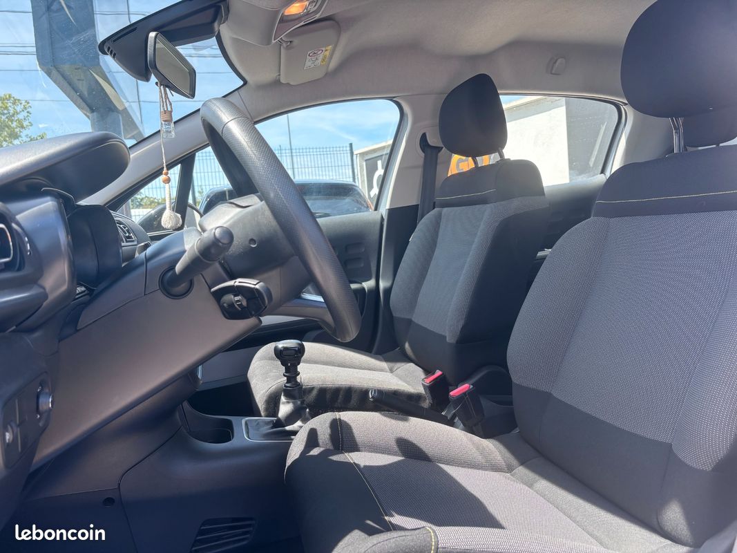 Citroen c3 generation-iii 1.5 bluehdi 100 c-series/ loa credit ballon possible (image 5)