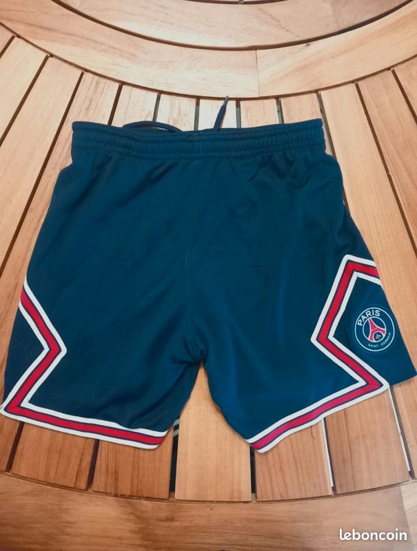 Short jordan - PSG (image 1)