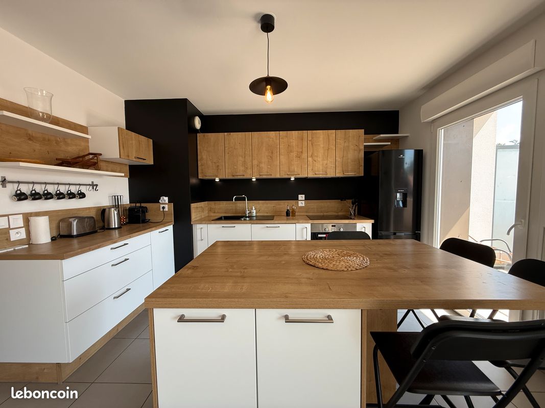 Appartement 3 pièces 75 m² · à Annecy · 75 m² · 1 400 €/mois