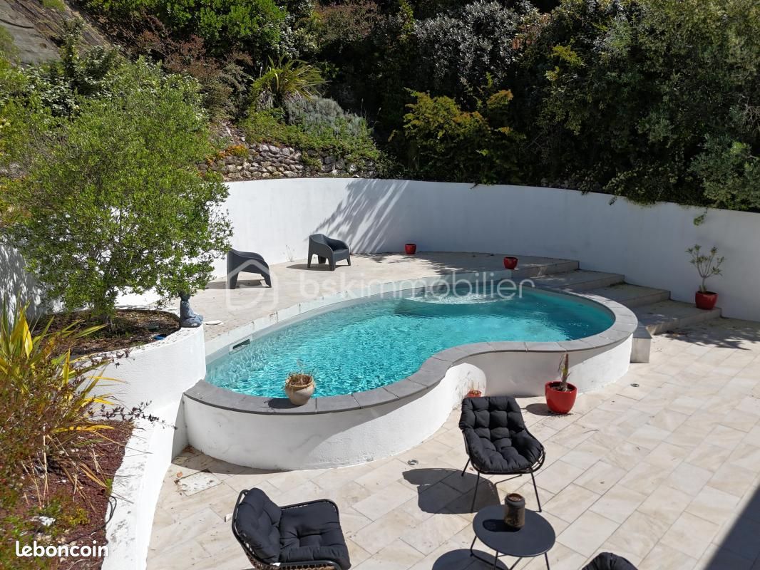 Maison 6 pièces 235 m² · à Lauzerville · 235 m² · 695 000 €