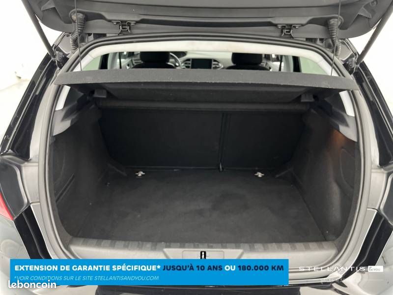 Peugeot 308 PureTech 110ch S&S BVM6 Style (image 14)