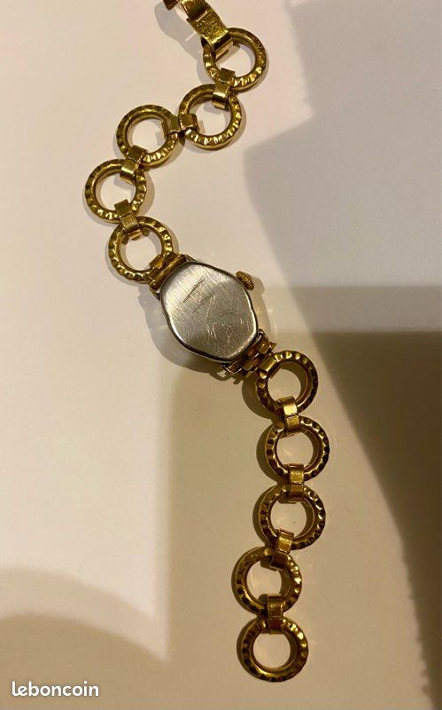 Montre Femme Vintage Plaqué Or 15 Rubis - Marque Courtoise - Cadran Blanc - Occasion Non Testée