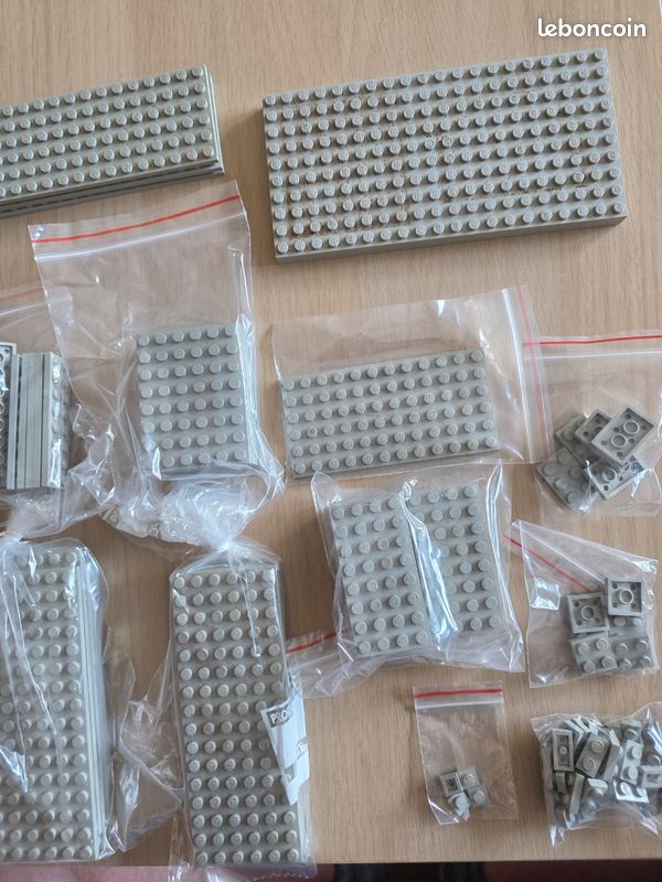 Lot de plaques legos gris anciens annee 60/70 (image 1)
